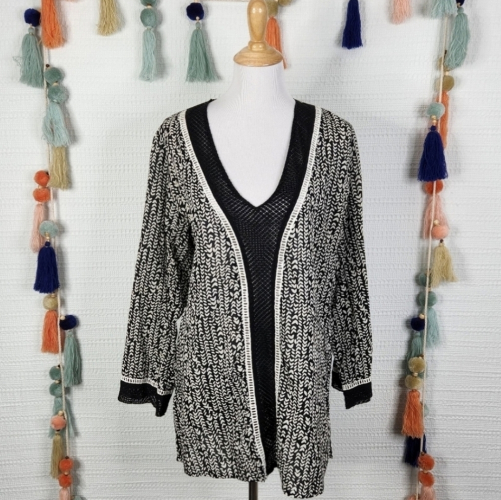 La Blanca Black and White Swim Cover